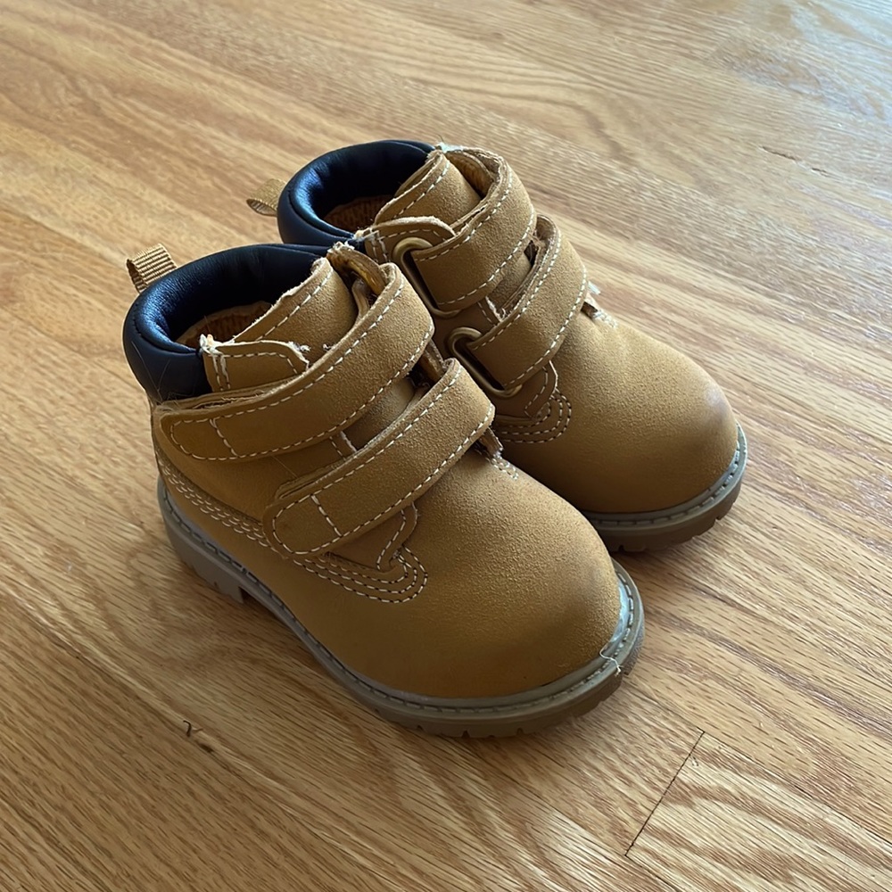 Baby boy boots